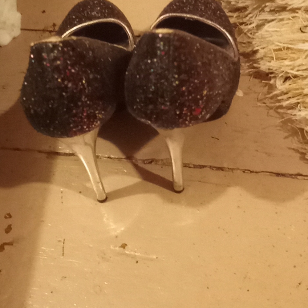 Sparkly platform heels - Picture 3 of 3